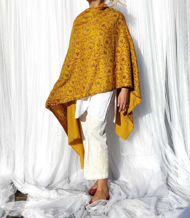 Szal orientalny żółty indyjski haft paisley kwiaty szalik pashmina