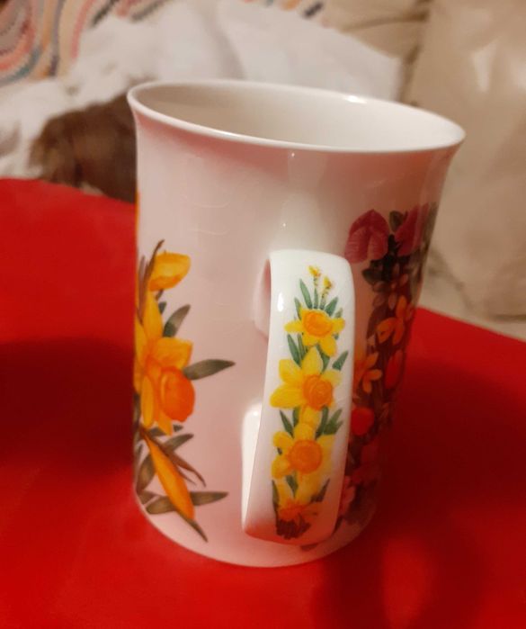 LCA2 -  Chávenas de chá inglesas com motivos florais