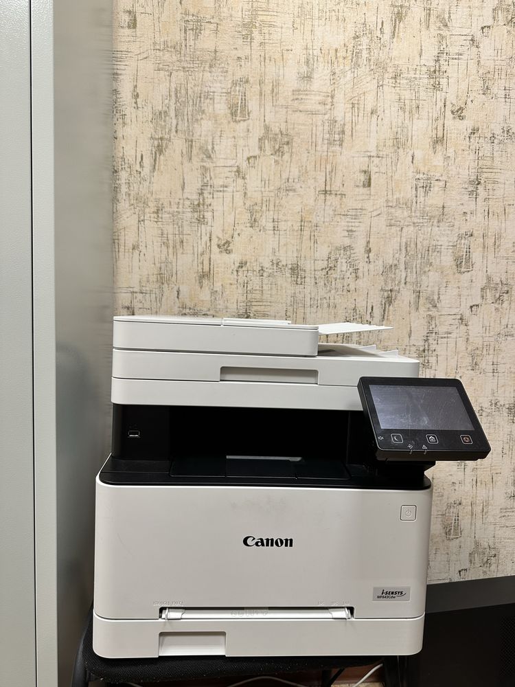 Принтер БФП canon i-sensys mf643Cdw