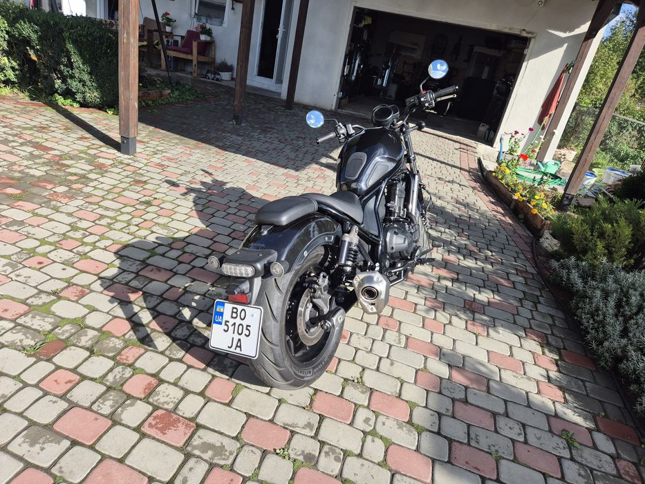 Мотоцикл Honda rebel CMX 1100 автомат