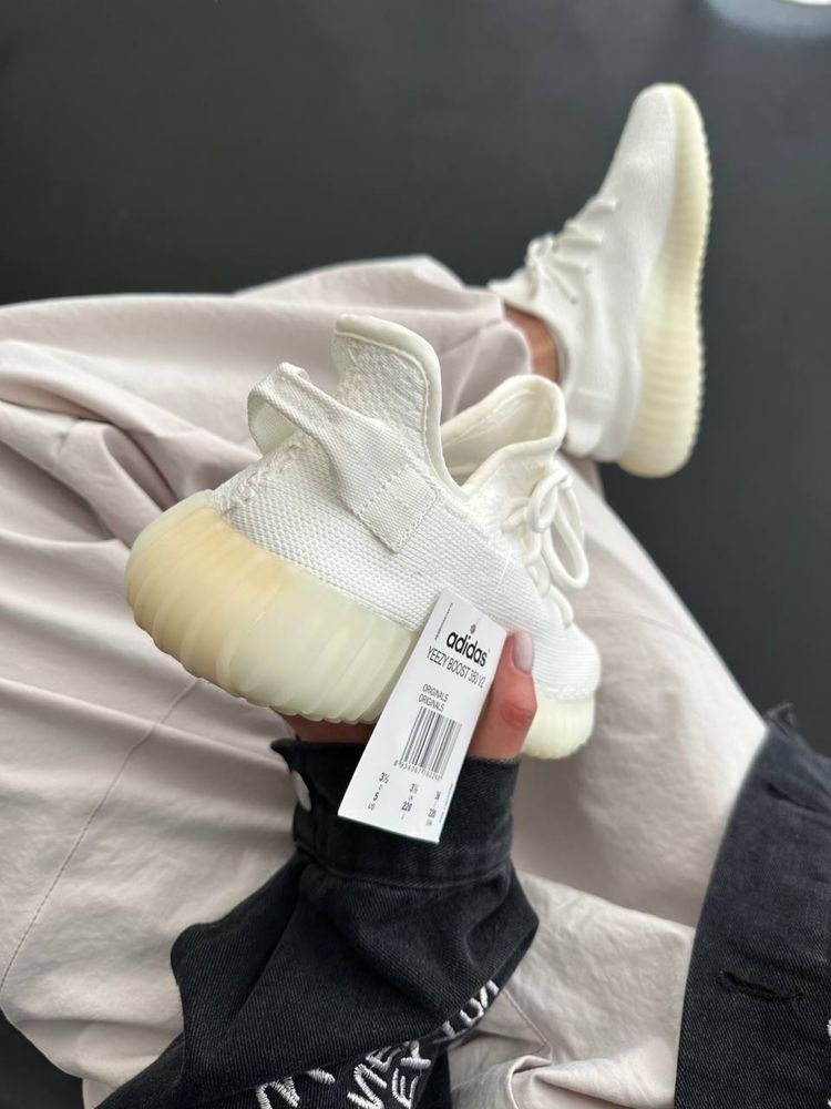 Sneakersy Yeezy Boost 350 v2 white