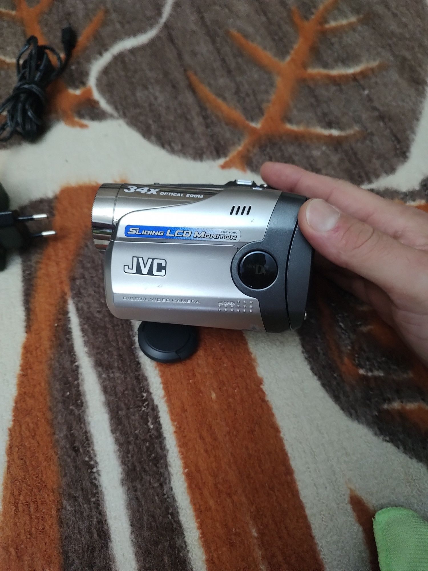 Видеокамера jvc gr-da20e