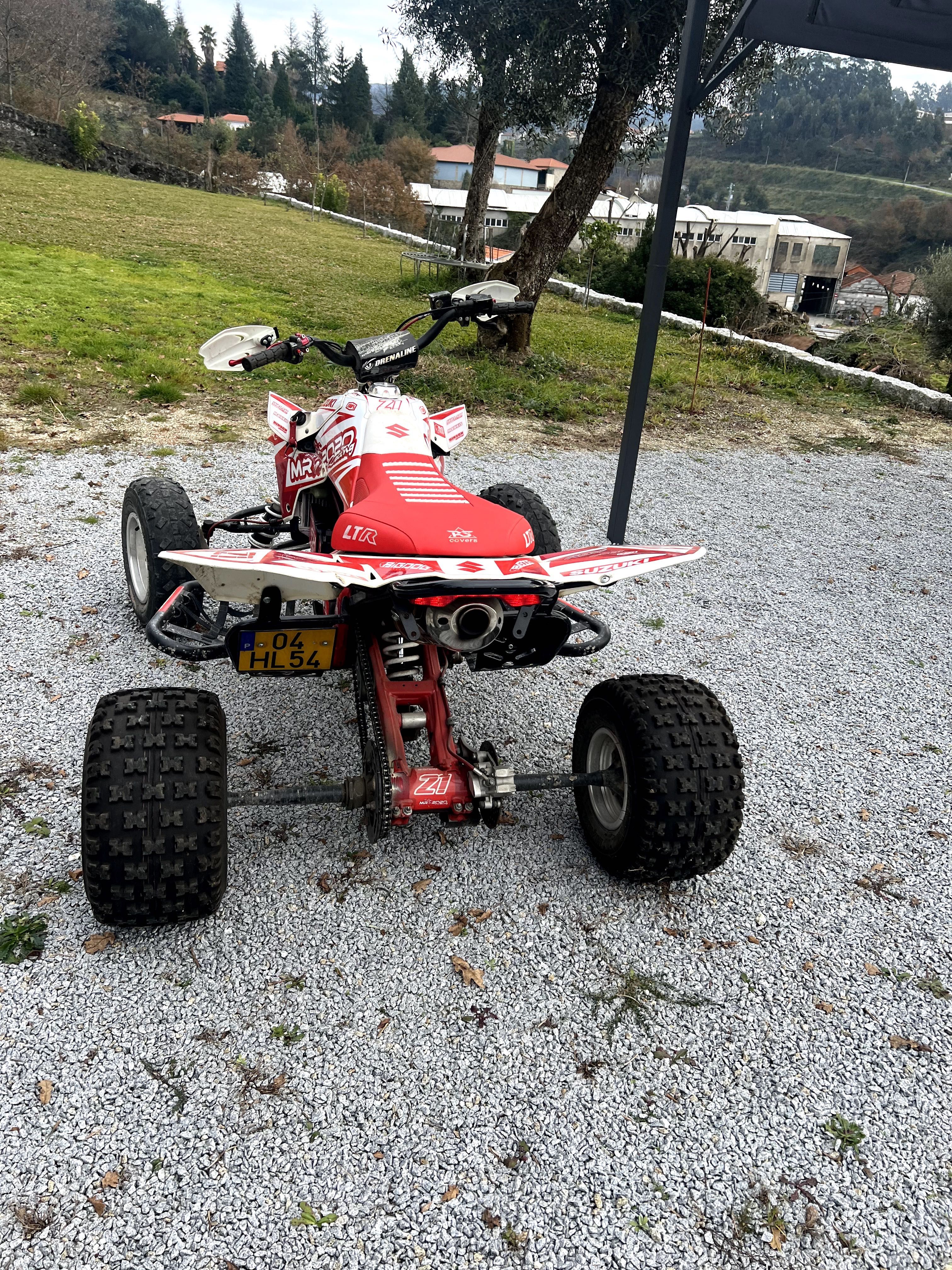 Moto-Quatro Suzuki LTR 450