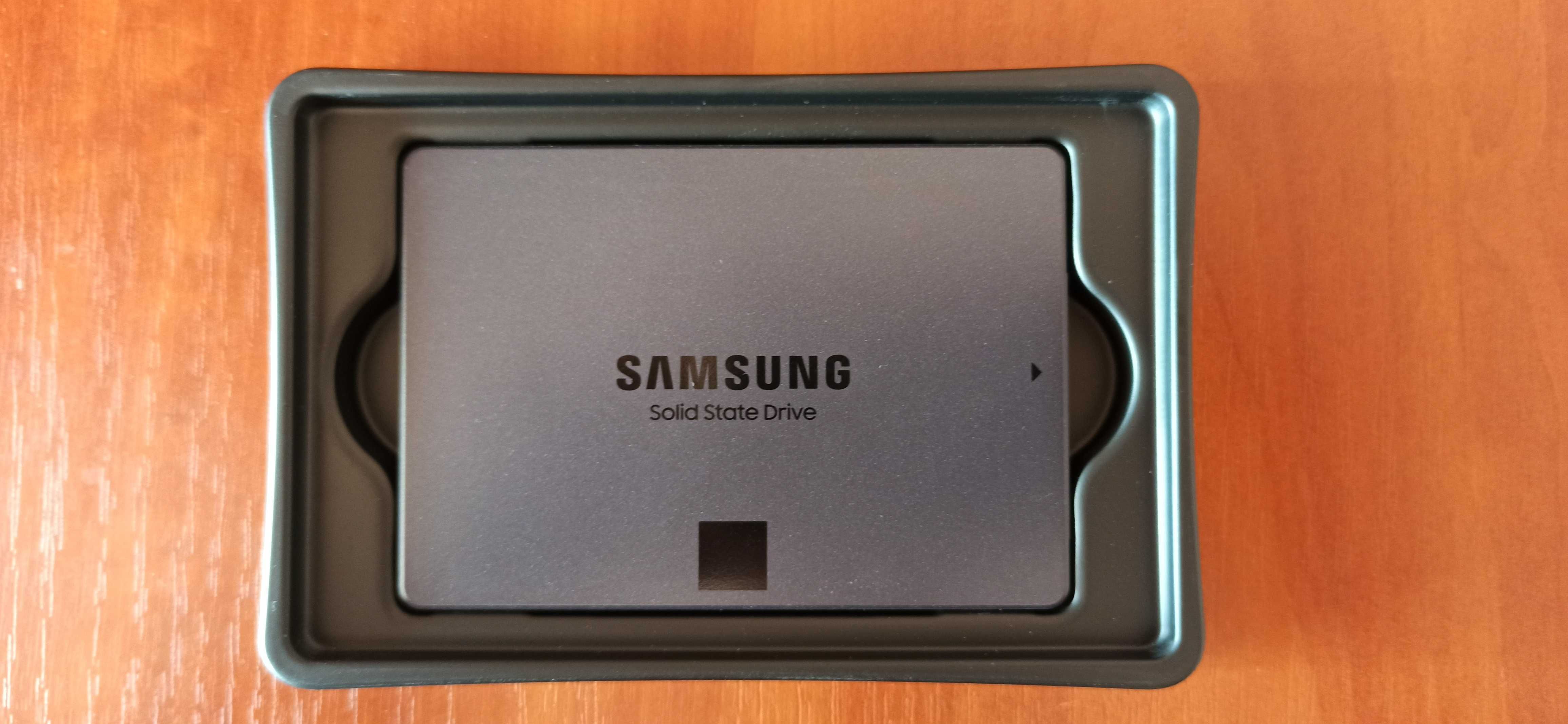 SSD Samsung 870 QVO 2TB 2.5" SATA III QLC