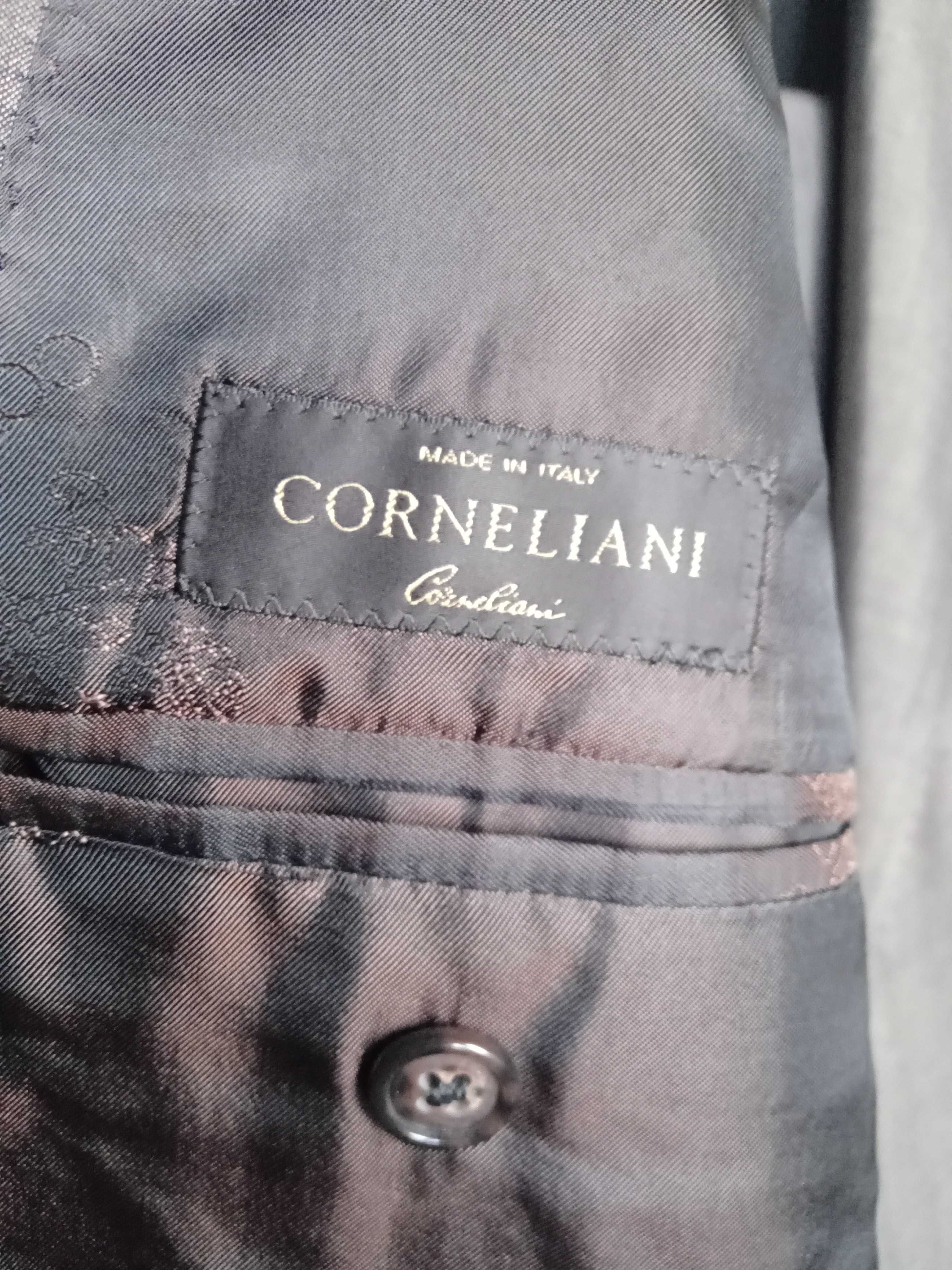 Костюм чоловічий Corneliani, Італія