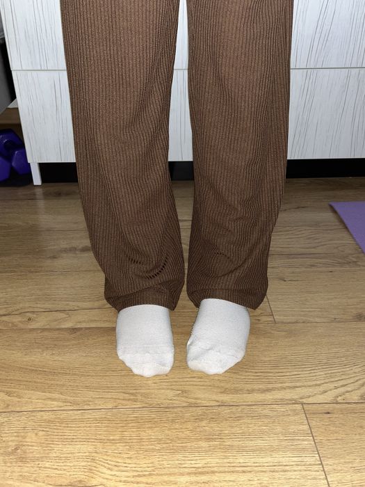 Штани в рубчик жіночі