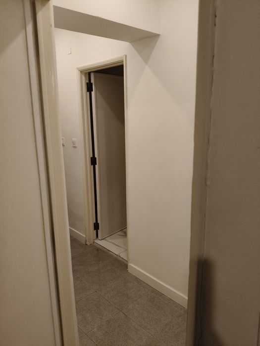 Quarto disponível Odivelas Metro