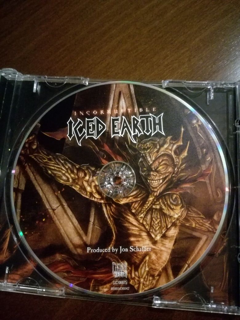 Iced Earth - Incorruptible