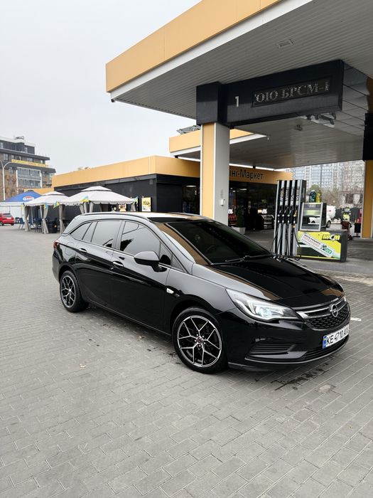 Продам Opel Astra K 2017 1.6disel ideal