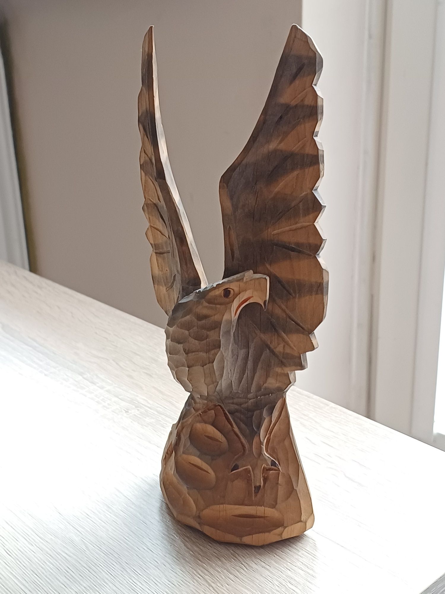 Figurka drewniana orzeł