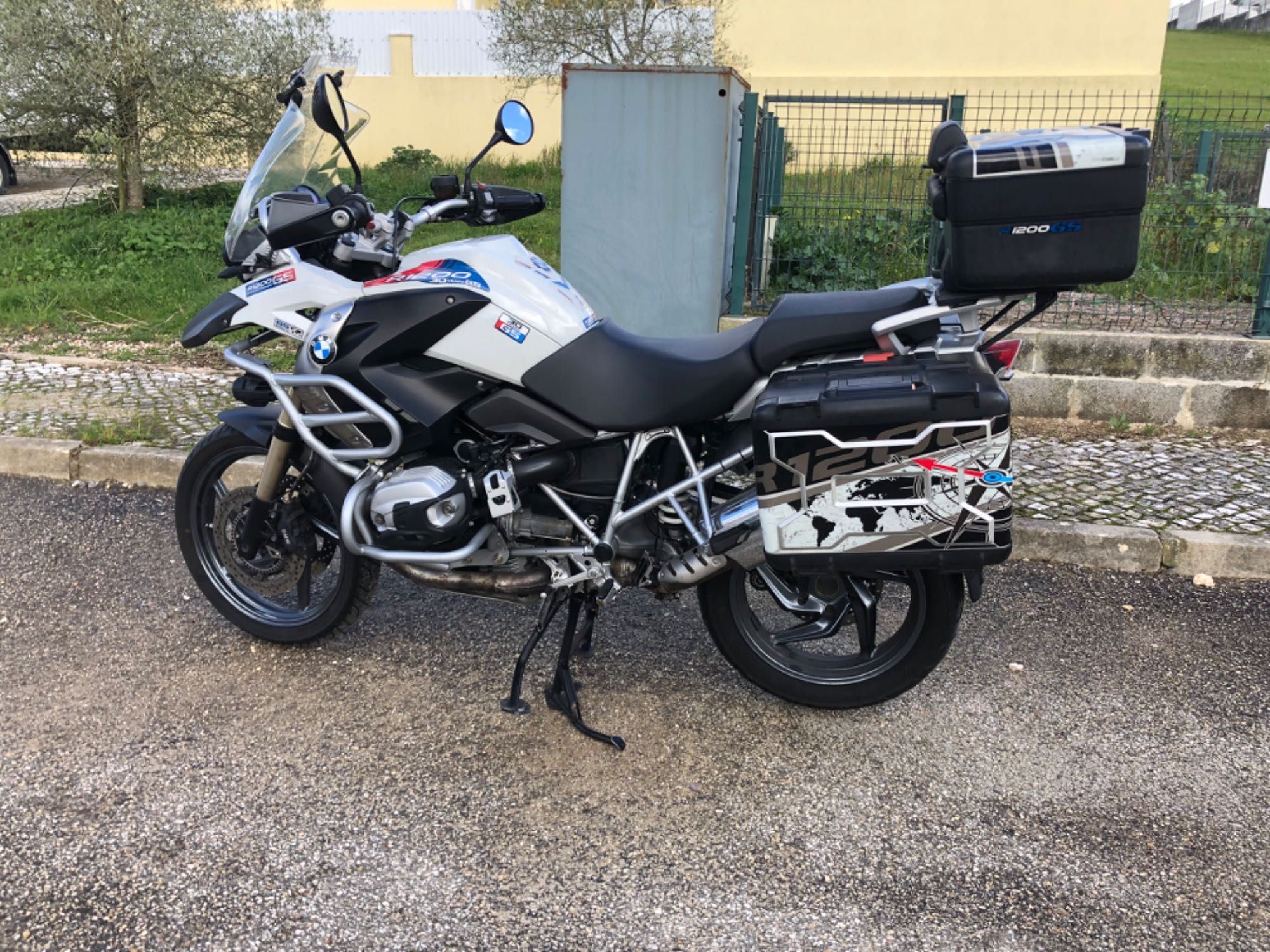 BMW  R  1200  GS