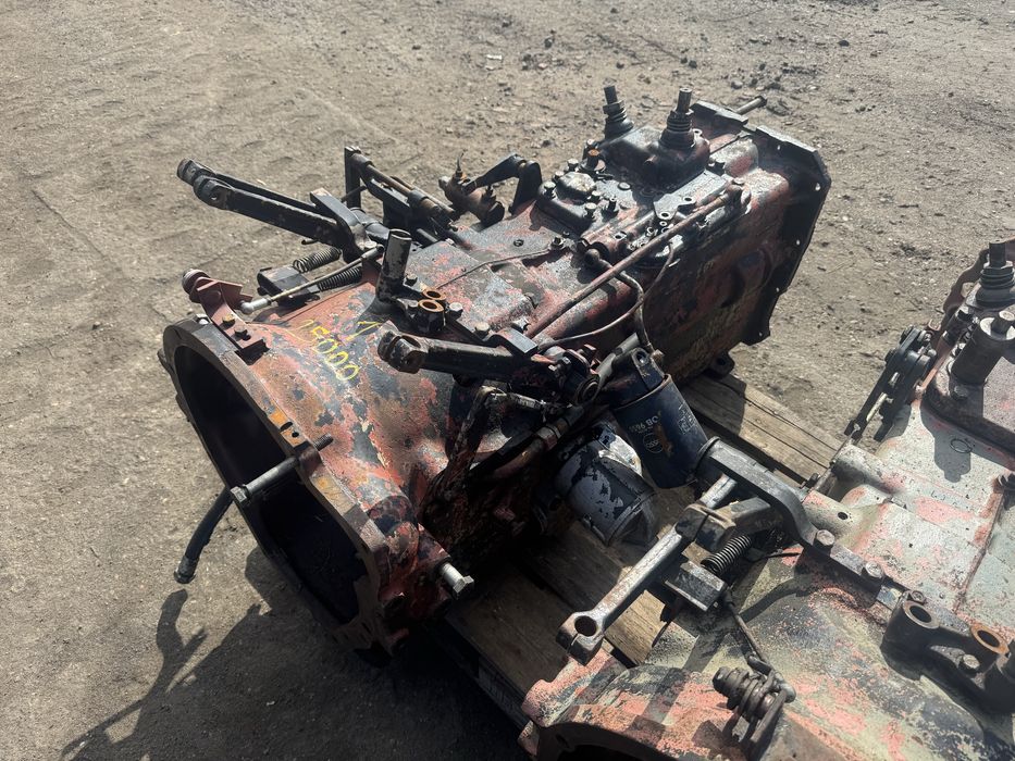 Skrzynia biegów Ursus Zetor Nowy Typ 8111/902/C-385/1614/16145/10111