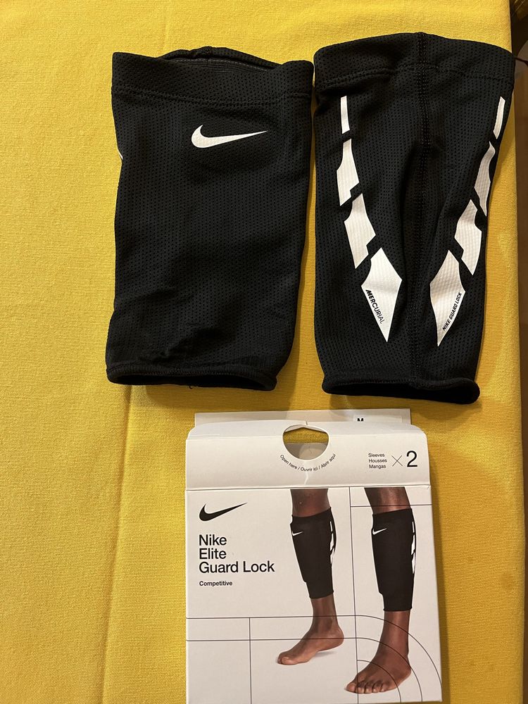 Perneiras de futebol Nike