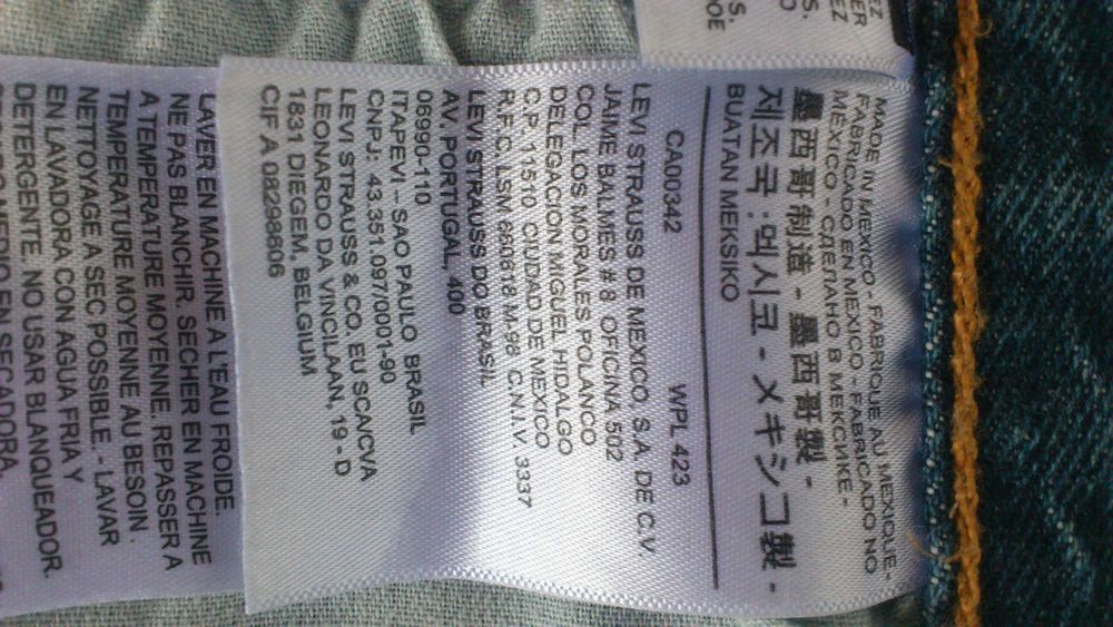 Джинсы Levi*Strauss 501.Меxico2018.W38L32.Полупояс-50,Длина-111 см,б/у