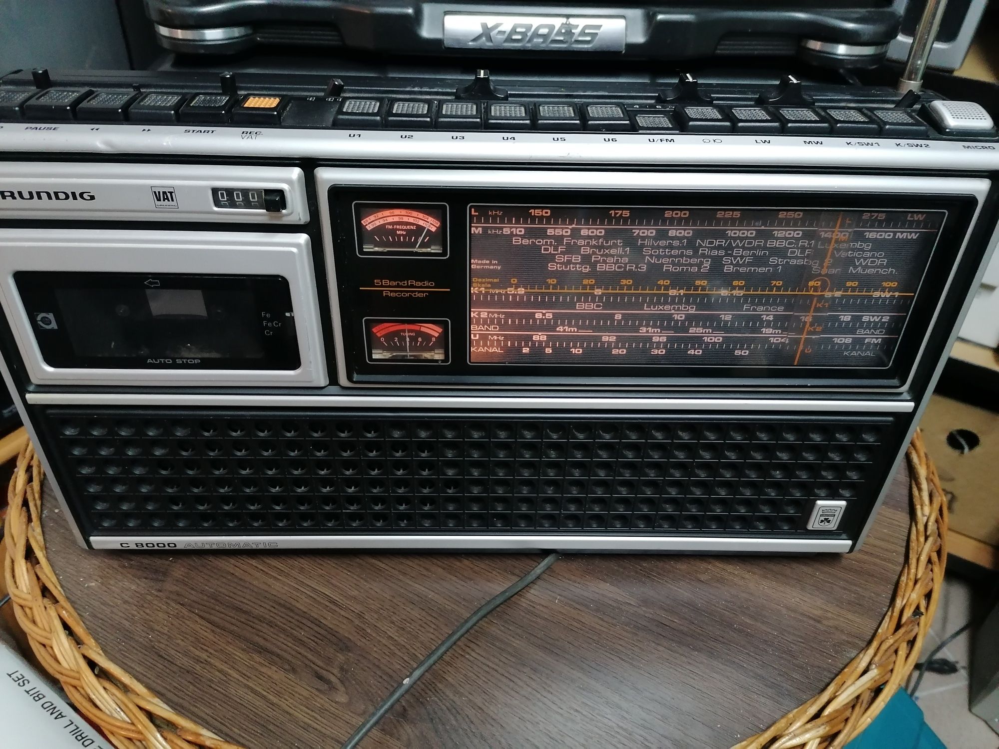 Grundig C 8000 kompletny