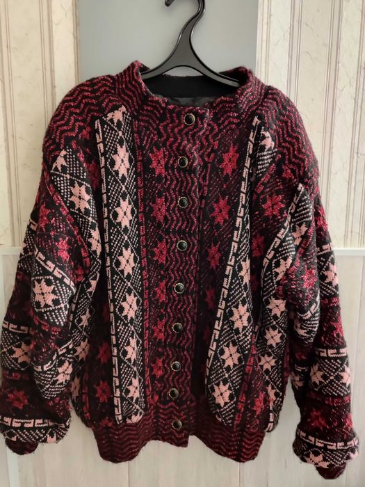 Жіночий в'язаний бомбер OVERSIZE