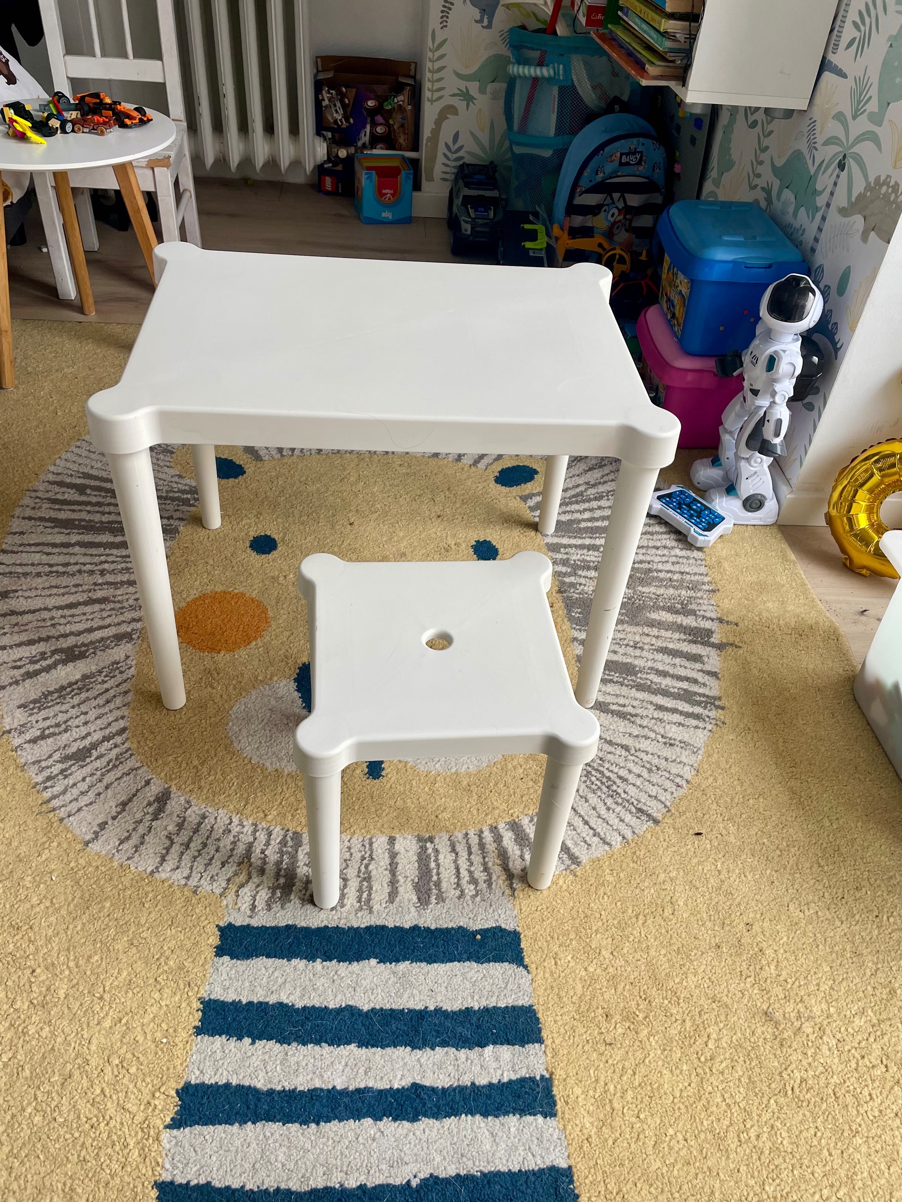 Stolik i krzesełko IKEA Utter