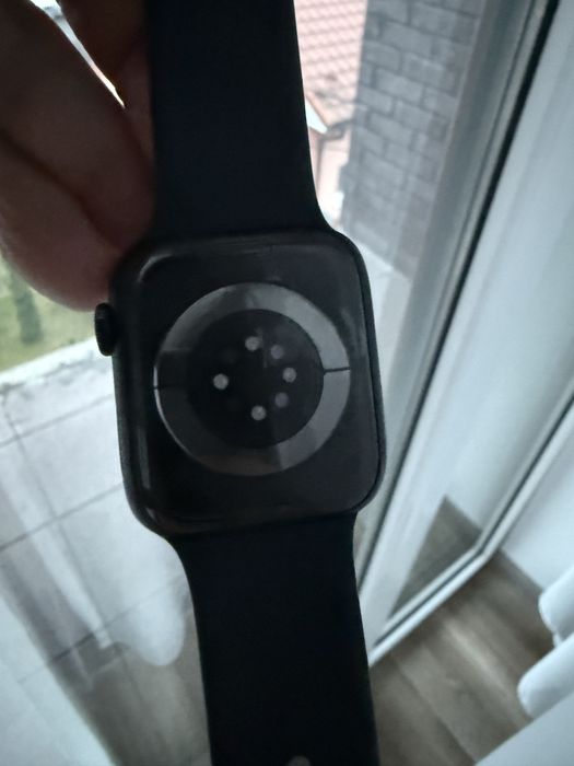 Продам Apple watch 7