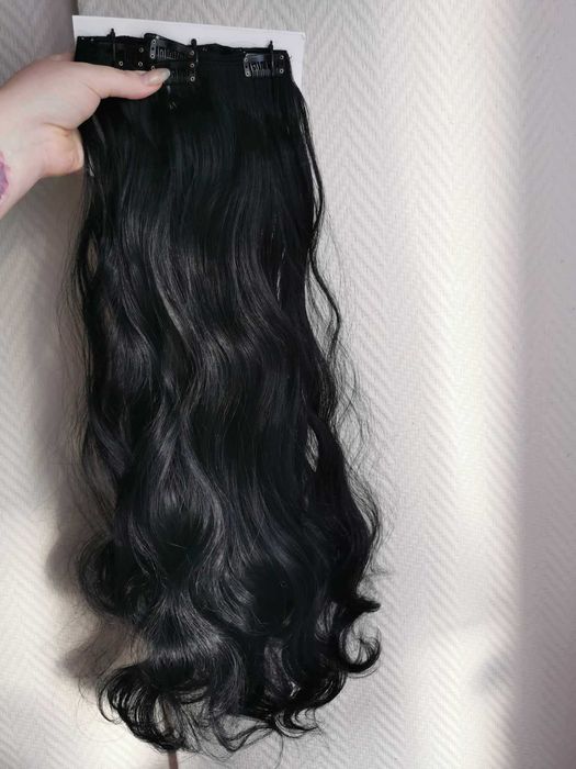 Doczepiane włosy clip in Głęboka czerń 65 cm