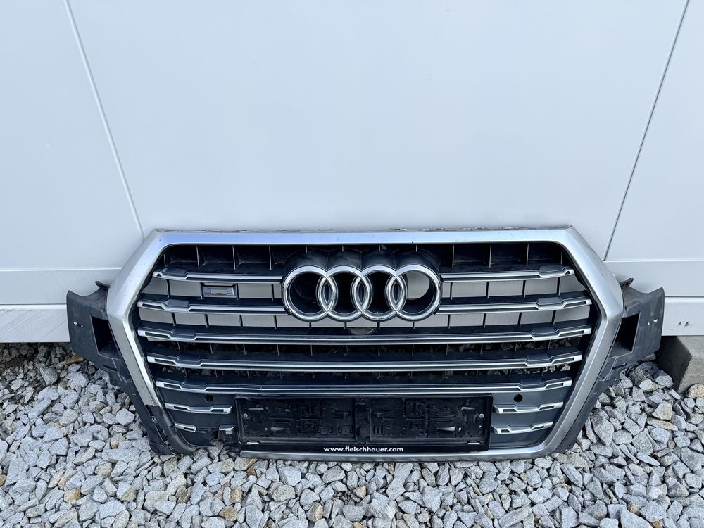 AUDI Q7 SQ7 Atrapa Grill