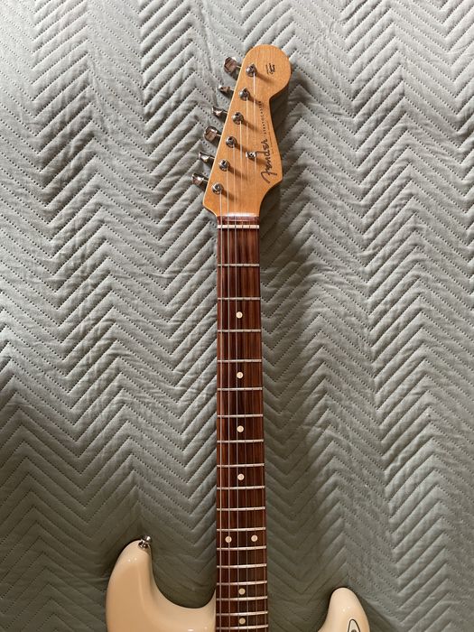 Stratocaster Fender Vintera 60s Modified