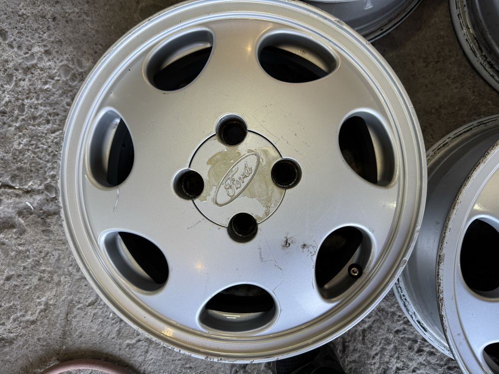 Диски 4/108R15 ЦО63.4 6J ET52.5 Ford Fiesta Focus I Fusion B-Max Audi