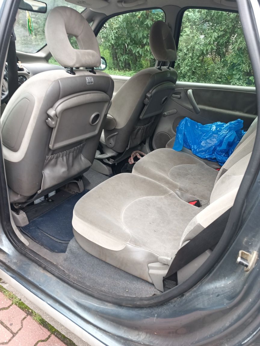 Sprzedam Xsara Picasso 07r 1,6hdi