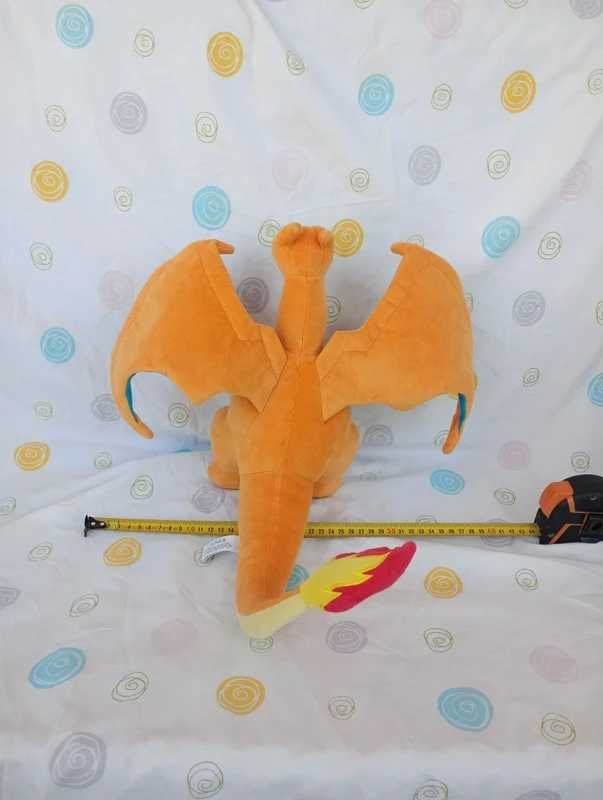 Pokémon peluche Charizard