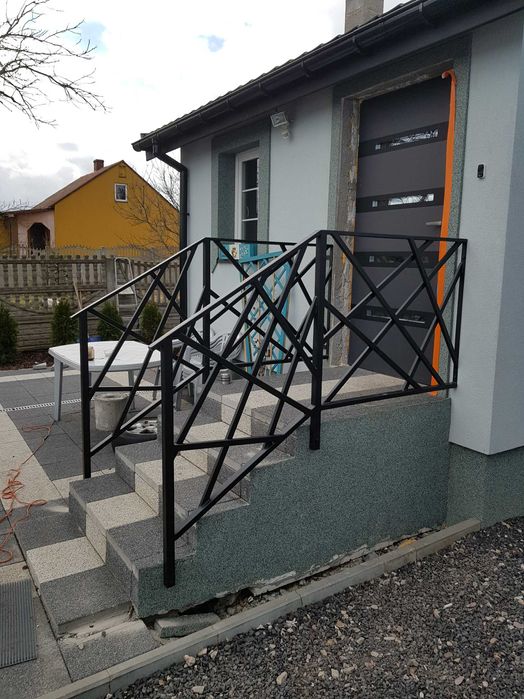 Balustrada panelowa (balustrady, barierki, poręcze)