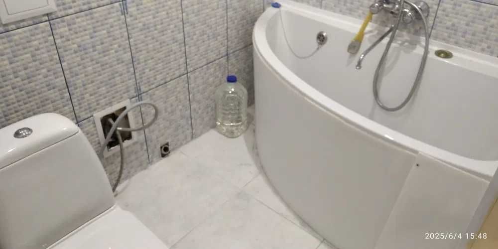 Продам 1кім кв в ЦЕНТРІ з якісним ремонтом Цегла