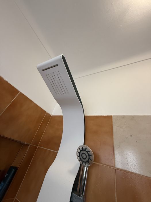 Duche  branco para casa de banho