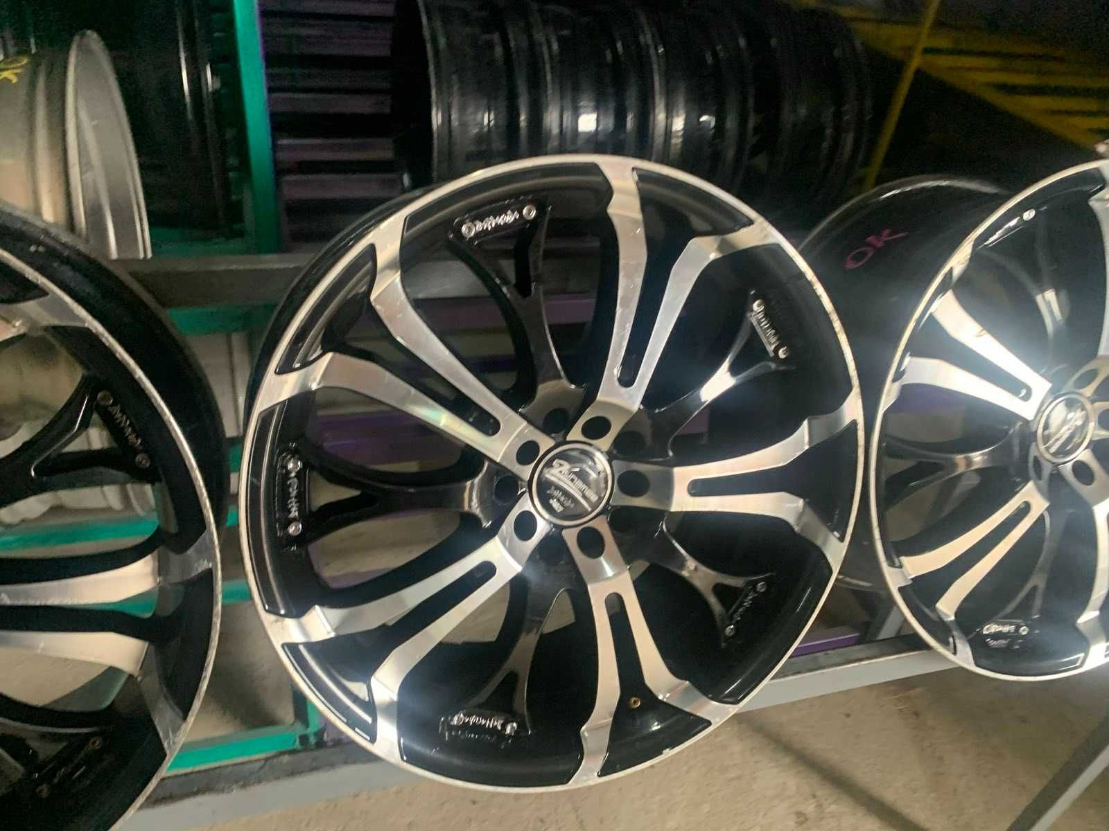 Різноширокі диски 5/112 R18 8J ET32 9J ET35.