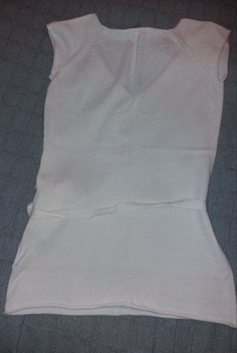 Camisola sem mangas beje