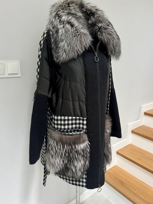 Wloski plaszcz welniany z futrem z lisa