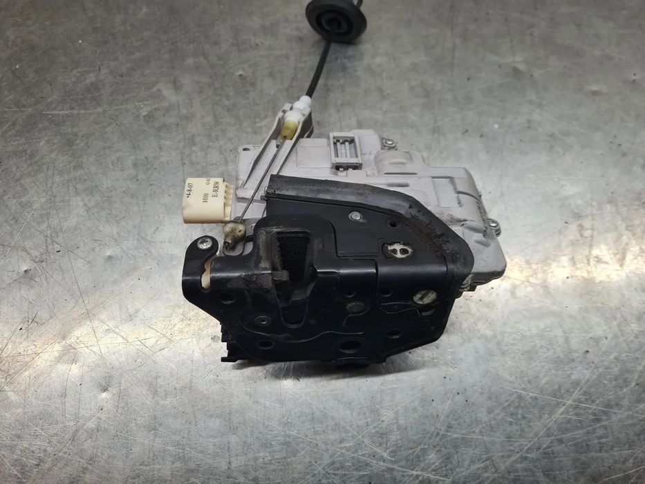 Fechadura / fecho porta frente direito AUDI TT (8J3)