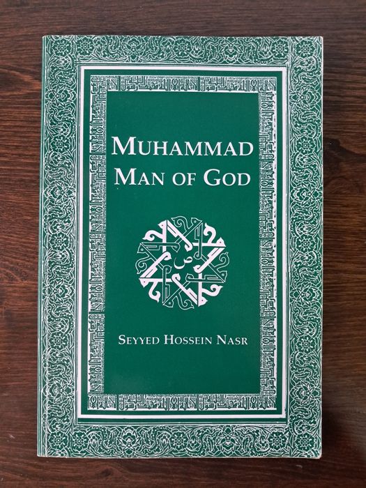 Seyyed Hossein Nasr - Muhammad Man of God
Portes em correio normal: 1,