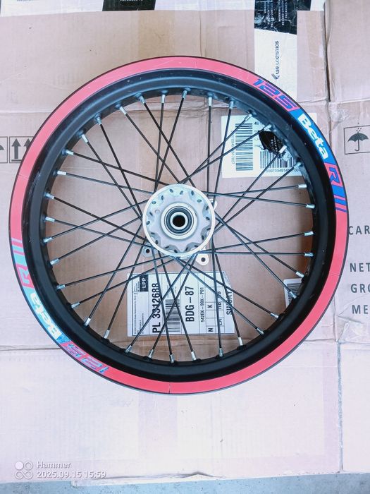 Beata 125 RR felga koło przód 19- stopermoro j 2.50x17 nowe
