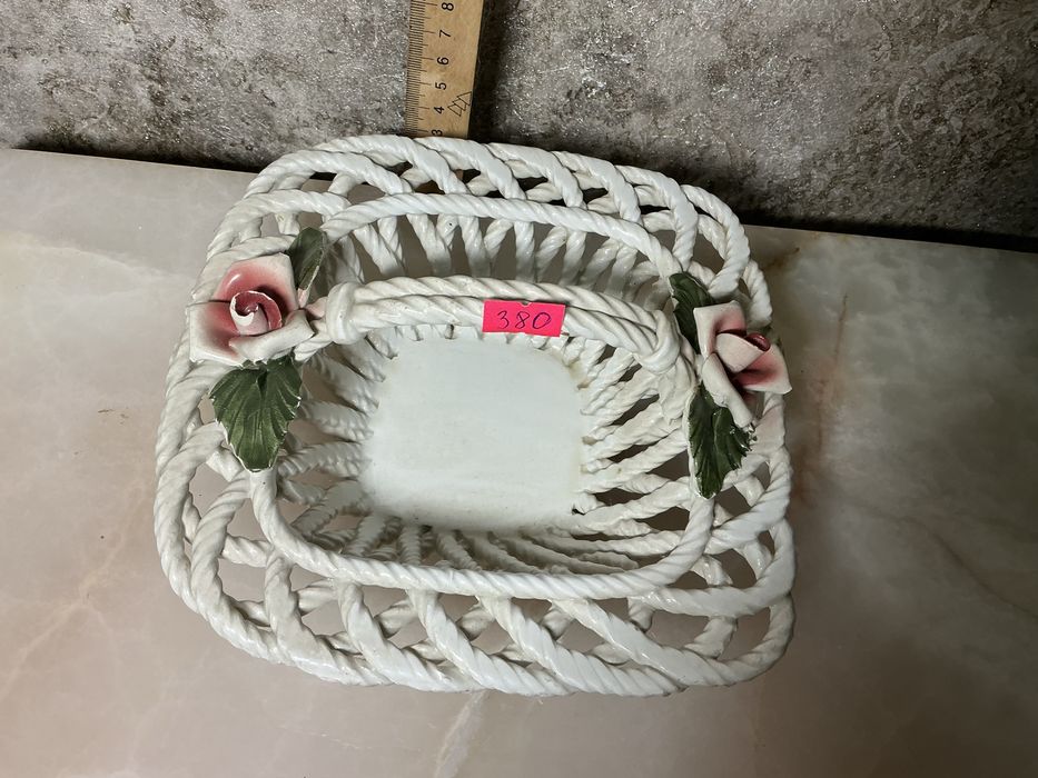 Посуда ладьи, канфетници Capodimonte, bassano.