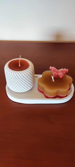 Conjunto de gesso e velas artesanais