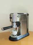 Ekspres kolbowy Delonghi Dedica w dobrym stanie
