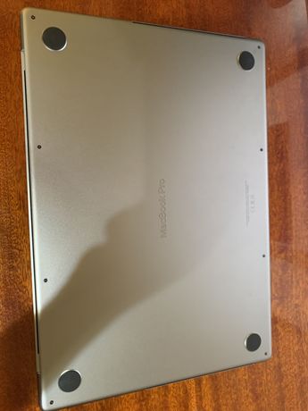 MacBook Pro 16 m1 запчасти