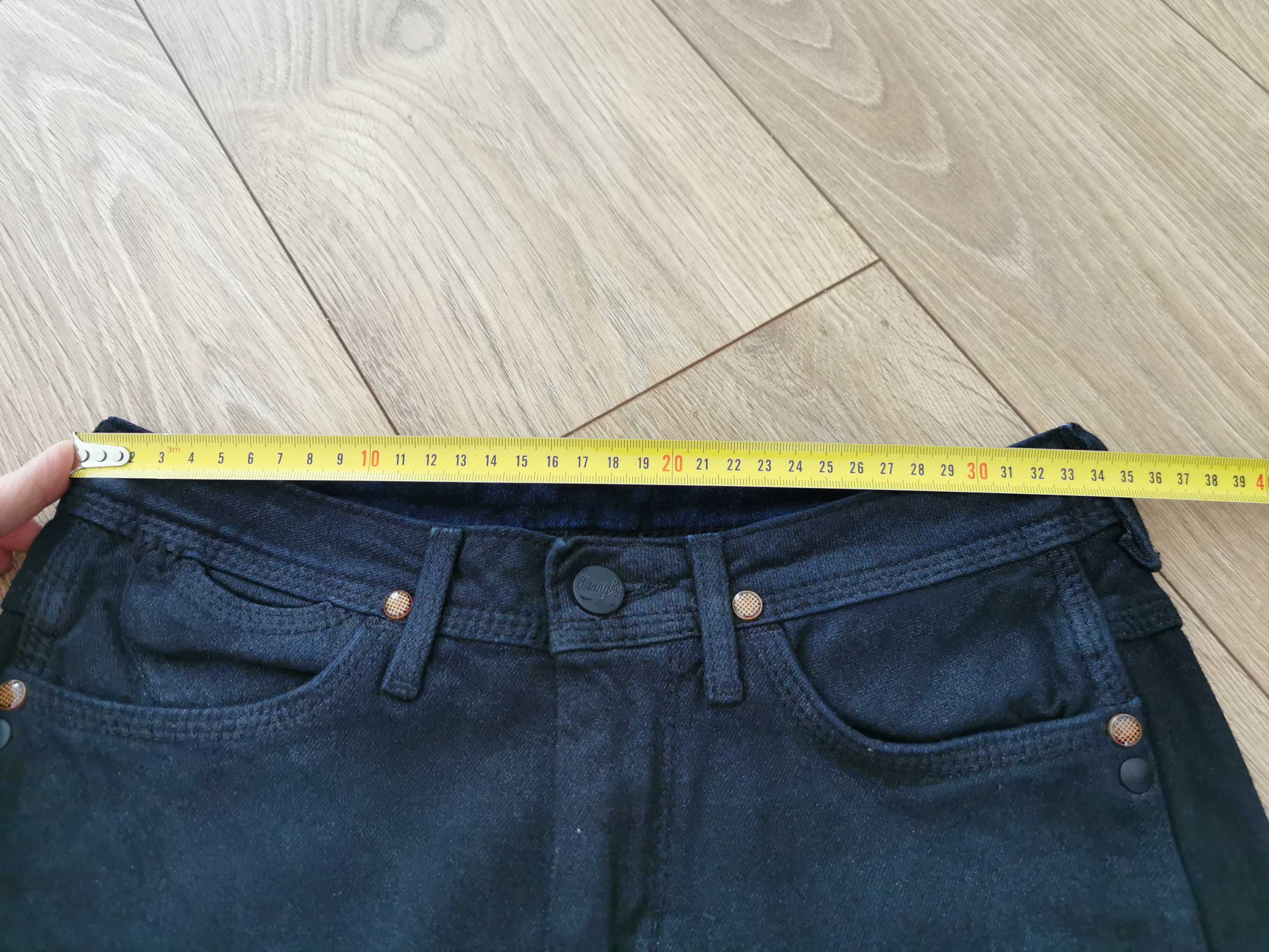 Spodenki czarne Wrangler r. 36