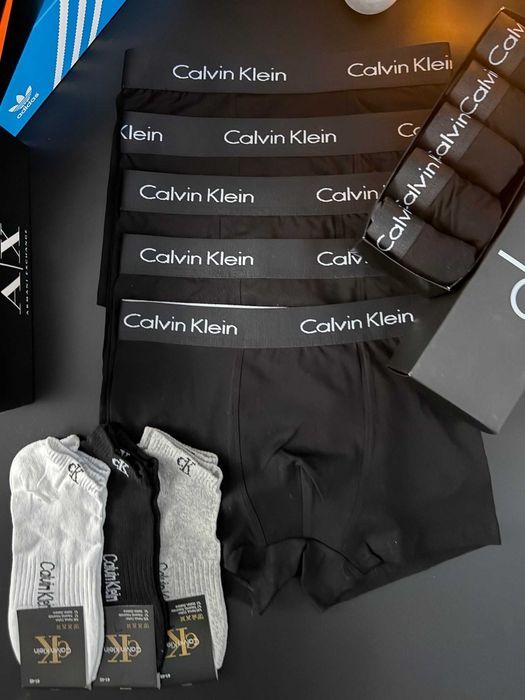 Якісні чоловічі труси Calvin Klein серії Modern Black. Мужские боксеры