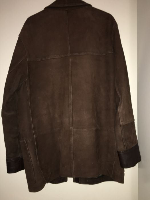 Casaco de pele acastanhado (Portes pagos)