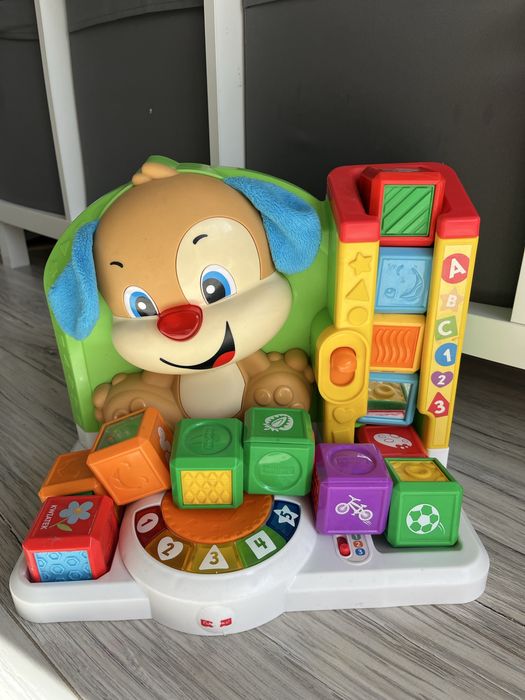 Stacja edukacyjna szczeniaczka od Fisher Price