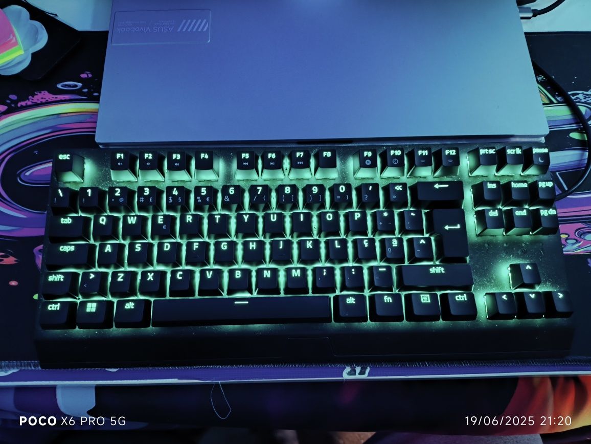 Teclado Razer Black widow com fatura e garantia