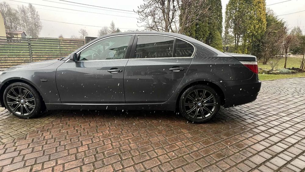 BMW Seria 5 BMW Seria 5 265Km
