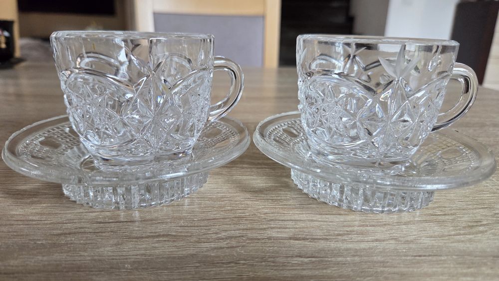 Filiżanki kryształowe PRL