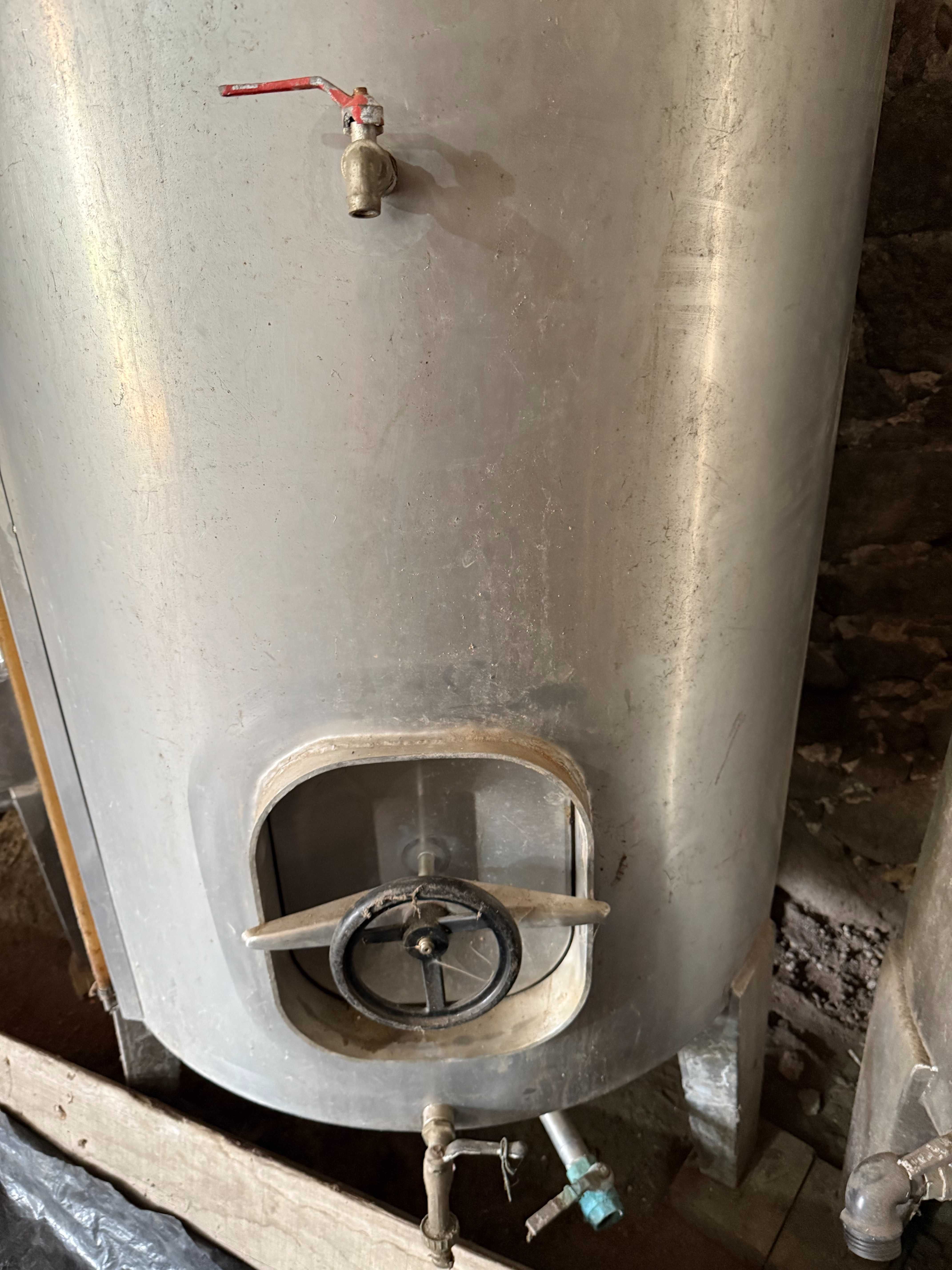 Cubas inox para vinho (vários tamanhos)