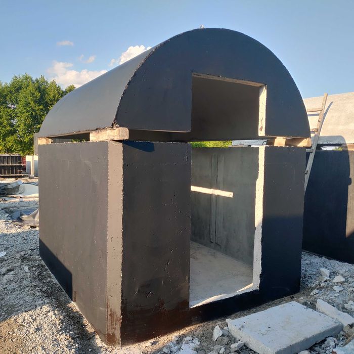 piwnica betonowa ziemianka półokrągła 350cm wejście na długiej ścianie
